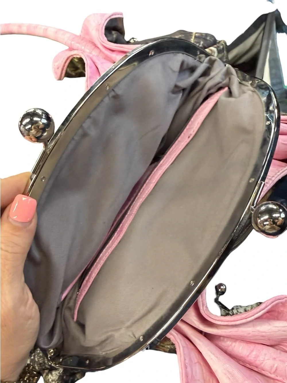 Pink Camo Shoulder Bag Kiss Lock Croc Embossed Boutique McBling Country Glam